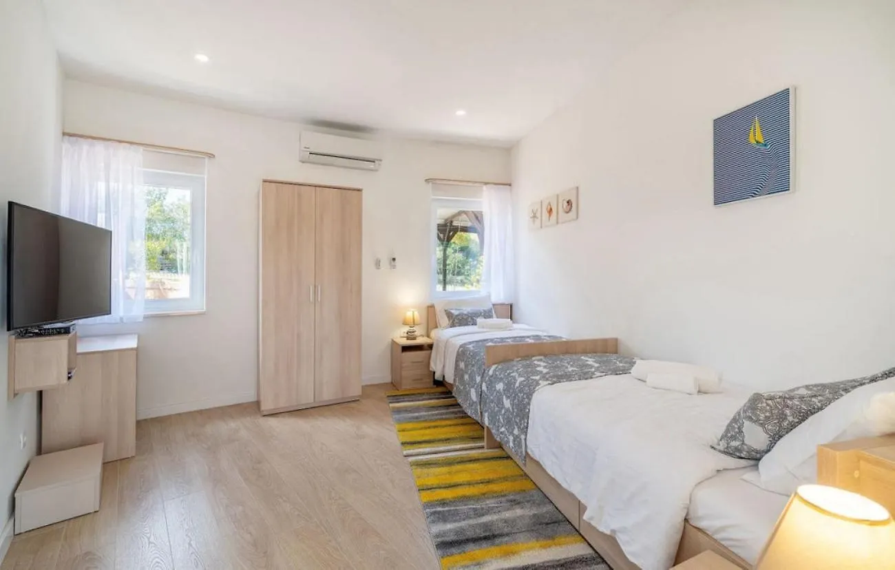 Unique Luxury Villa Feriatum Lissa Ždrelac